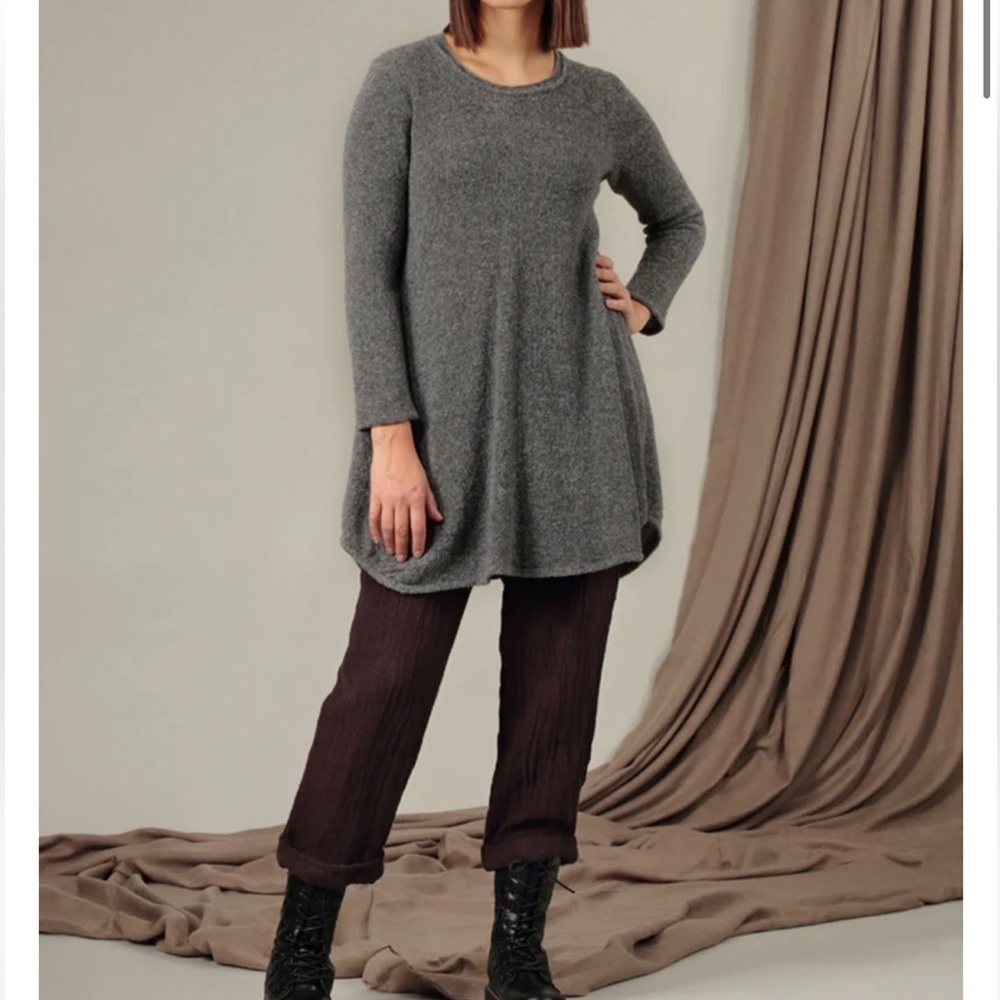 Grizas LOOSE COSY GREY WOOL SWEATER Tunic